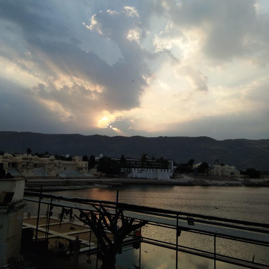 Rainbow Palace Hotel Pushkar Exterior foto